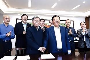 2017-2019年李铁任卓尔主帅期间，收受华夏幸福2675万帮助其赢球